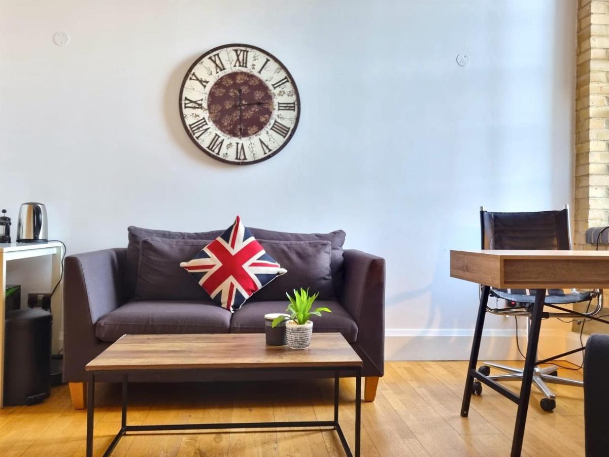 Spacious Studio In Old St London Exterior photo